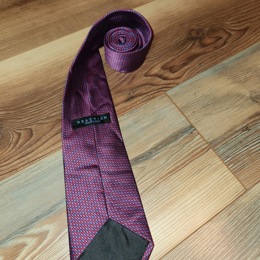 Kenneth Cole Reaction Tie